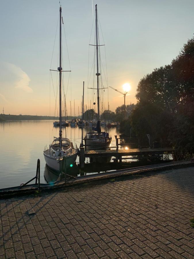 Studio Mit Meerblick Und Grosser Loggia - Direktzugang Zur Nordsee Wilhelmshaven Dış mekan fotoğraf